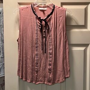 Active USA mauve sleeveless blouse with black tie ribbon size medium pretty top